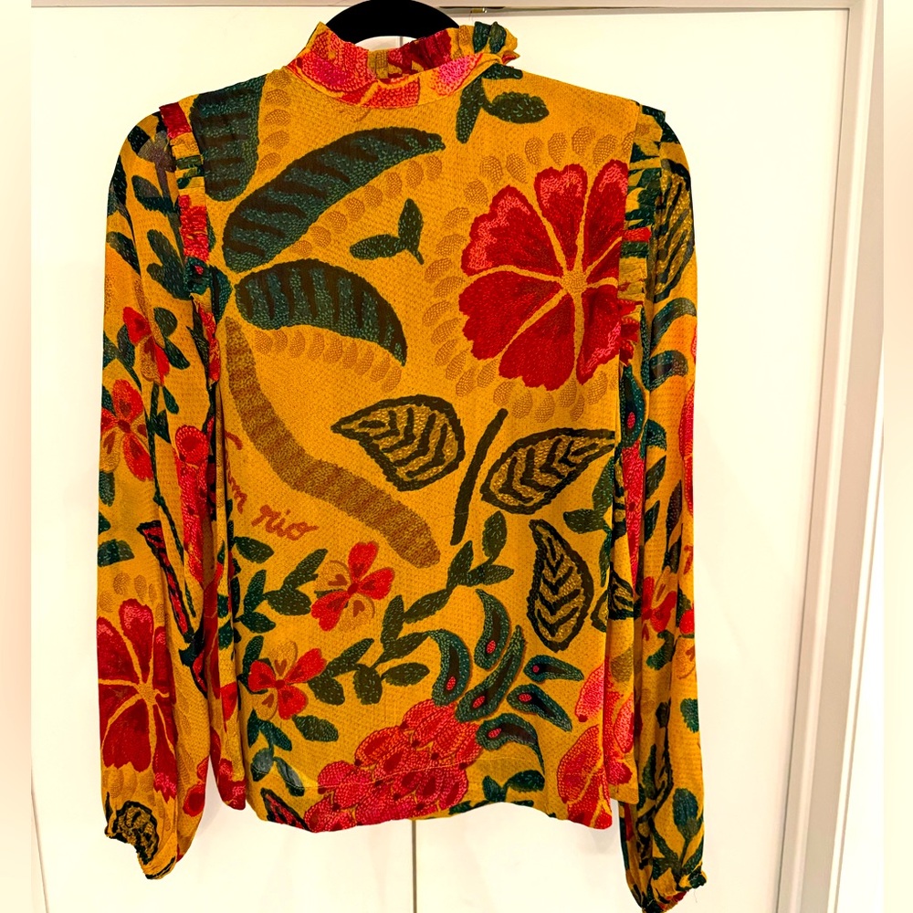 Farm Rio long sleeved blouse EUC Sz XS
